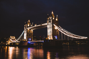 Fototapeta na wymiar Tower Bridge at night, London