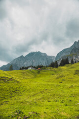 Fototapeta premium Alm am Fuße des Hochkönigs