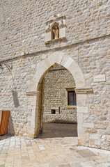 Fototapeta na wymiar Medieval statue of saint Blasius patron of Dubrovnik.