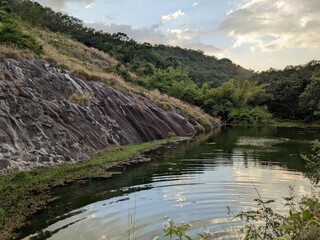 Obraz premium lake in the mountains