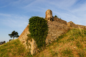 fort Bellagarde, siglo XVII,Le Perthus, pirineos orientales,Francia, europa © Tolo