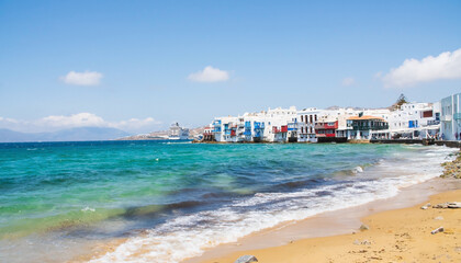 Viertel Little Venice  Die malerische  Hauptstadt Chora bekannt als Mykonos-Stadt auf der beliebten Kykladeninsel Mykonos, Griechenland