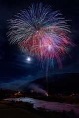 馬瀬川大花火　岐阜県下呂市馬瀬