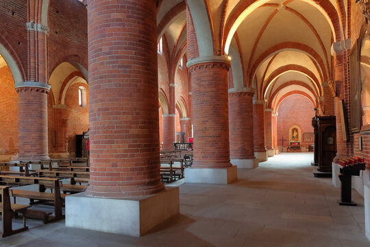 Abbazia di Morimondo, Italia, Morimondo abbey, Italy 