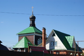 Fototapeta na wymiar The Church of Athanasius Bishop Kovrovsky near the railway station in the city of Petushki , Vladimir region