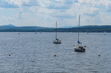 Fototapeta premium boats on the lake