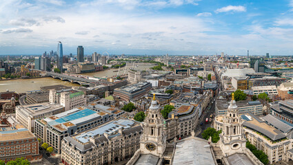 Panoramablick über London von der St Paul's Cathedral