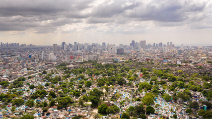 Obraz premium Manila, the capital of the Philippines aerial view.