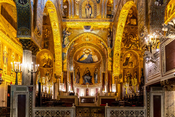 Fototapeta premium Palermo, Sicily - July 6, 2020: Interior of the Palatine Chapel of Palermo in Sicily, Italy