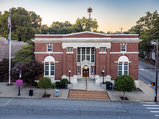 Versailles municipal building in Kentucky built on a slope next to the Main Street of this small mid west American city