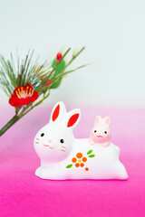 写真素材:令和5年・2023年の干支は卯（う・うさぎ）　卯年の年賀状素材（和風、和紙、千代紙、お正月小物等）