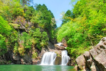 広島県三段峡 新緑の三ツ滝