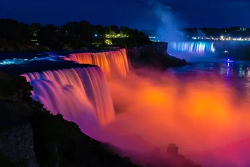 Fototapete Wasserfälle American falls, Niagara falls at Night  © Sergii Figurnyi