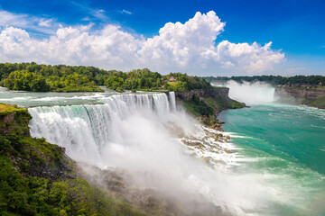 American falls at Niagara falls