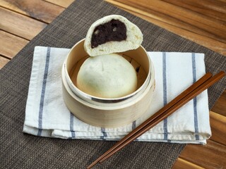 아시아 음식 찐빵, 대나무 찜기