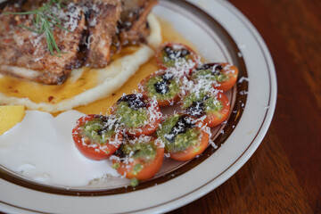 grilled steak with potatoes