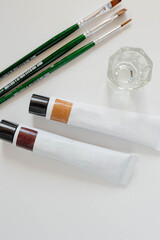 A set of tools for coloring eyebrows. Professional enhancement of the appearance and color of the client's eyebrows