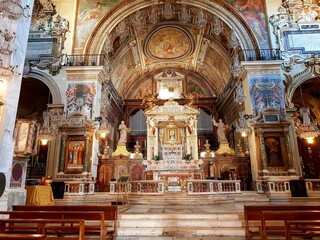 Fototapeta na wymiar Ancient catholic church in an italian town