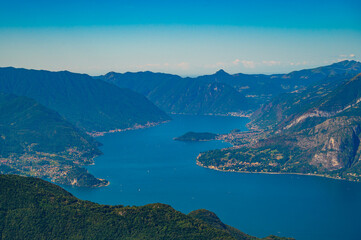 Fototapeta na wymiar Panorama on Lake Como, with Bellagio, Tremezzina, Villa Balbianello, a glimpse of Lake Lugano, photographed from Alpe Giumello. 