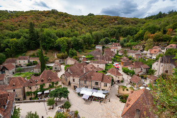 France, Lot, Saint-Cirq-Lapopie, labelled Les Plus Beaux Villages de France, 15th century fortified...