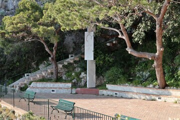 Capri - Monumento a Vladimir Lenin nei Giardini di Augusto
