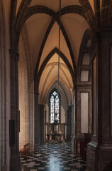 Obraz premium Gothic Church of Our Lady, Central Nave, Kortrijk, Belgium