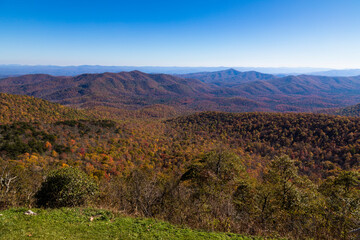 Fototapeta na wymiar Autumn view of the Pisgah National Forest, North Carolina, USA