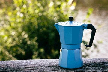 Camping Kaffeekocher am See