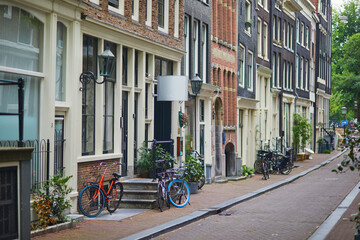 Obraz na płótnie Canvas Beautiful buildings in Amsterdam, the Netherlands