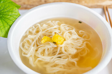 ノンフライ麵のカップ麺