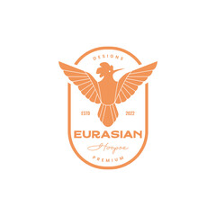 Eurasian hoopoe vintage logo bird © devastudios