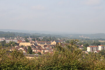 Fototapeta na wymiar Vue d'ensemble du village, village de Gourdon, département du Lot, France