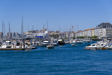 Fototapeta na wymiar Santander Marina