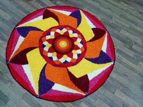 Simple Onam Pookalam Designs 2023 | Onam Athapookalam Latest Designs with  Flowers & Traditional Rangoli Patterns for Onam 2023 – Version Weekly