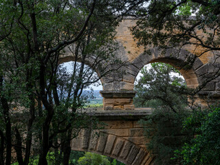 Fototapeta na wymiar View of the roman bridge of Gard in France