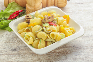 Pasta with baby octopus and pepper