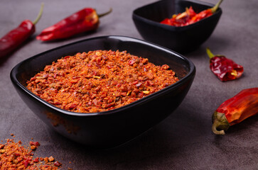 Red dry pepper powder and slices