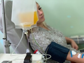 The donor donates plasma. Procedure plasmapheresis - the procedure of purification of blood and...