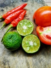 the ingredients in the kitchen to make the sauce
