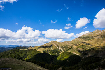 Fototapeta premium Summer landscape in the mountains of Navarra, Pyrenees, Spain