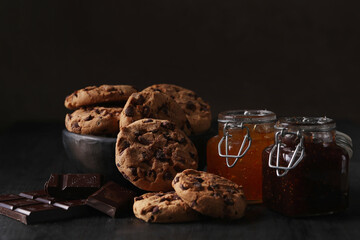 Cookies