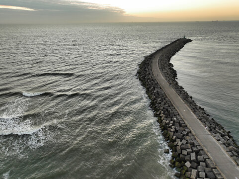 รูปภาพNoordzee เลือกดูภาพถ่ายสต็อก เวกเตอร์ และวิดีโอ1,287 Adobe Stock