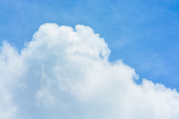 Cloud in the blue sky.