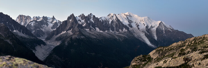 Fototapeta na wymiar View of the Mont Blanc