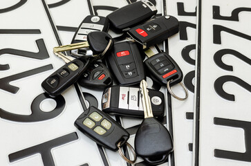 Car keys and alarm fobs - obrazy, fototapety, plakaty