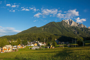 Fototapeta na wymiar The mountain town of Kranjska Gora in the Upper Carniola region of north west Slovenia 