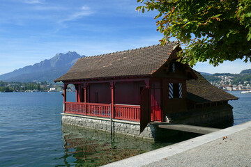 Bootshaus am Vierwaldstätter See
