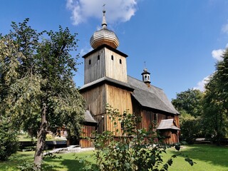 Skansen w Wygiełzowie, budownictwo regionalne w Babicach, stare domy