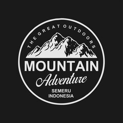 Outdoor mountain logo vector template