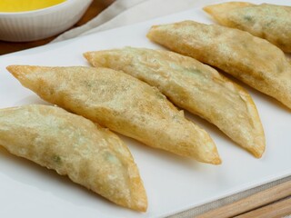 아시아 음식 군만두, 딤섬